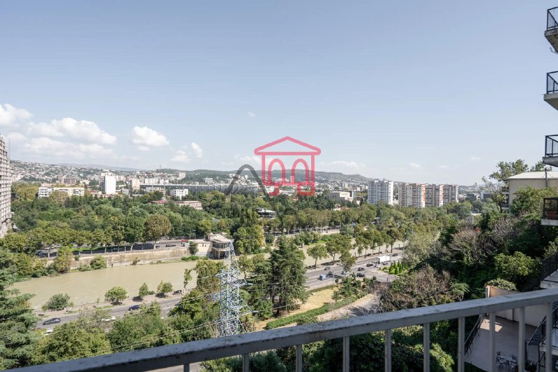 ბინა, 3 საძინებელი · საბურთალო — ფოტო 2