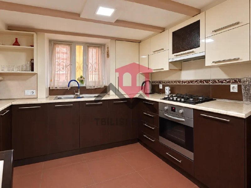 Apartment, 2 bedrooms · Sololaki — photo 3