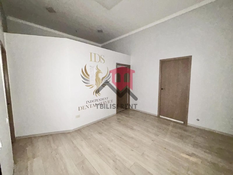 Apartment · Chughureti — photo 4