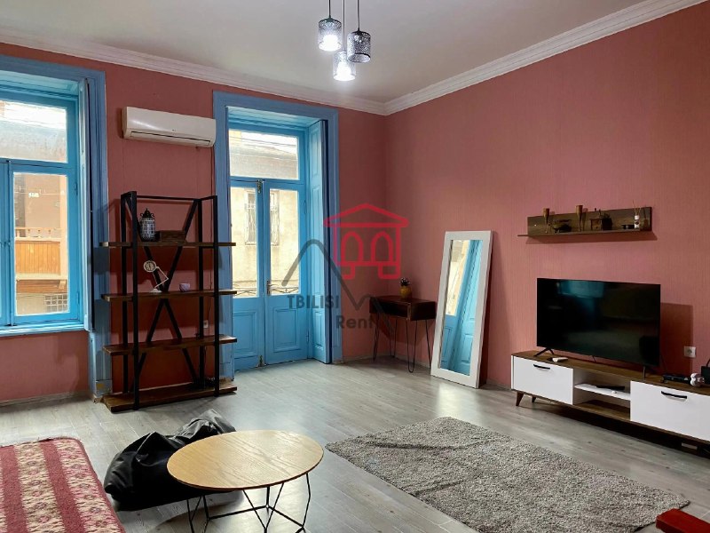 Apartment, 2 bedrooms · Sololaki — photo 2