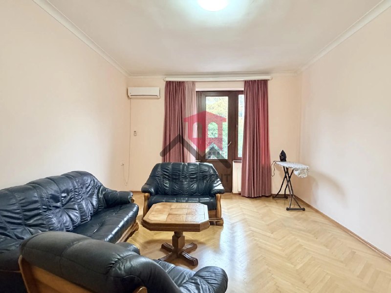 Apartment, 3 bedrooms · Vake — photo 2