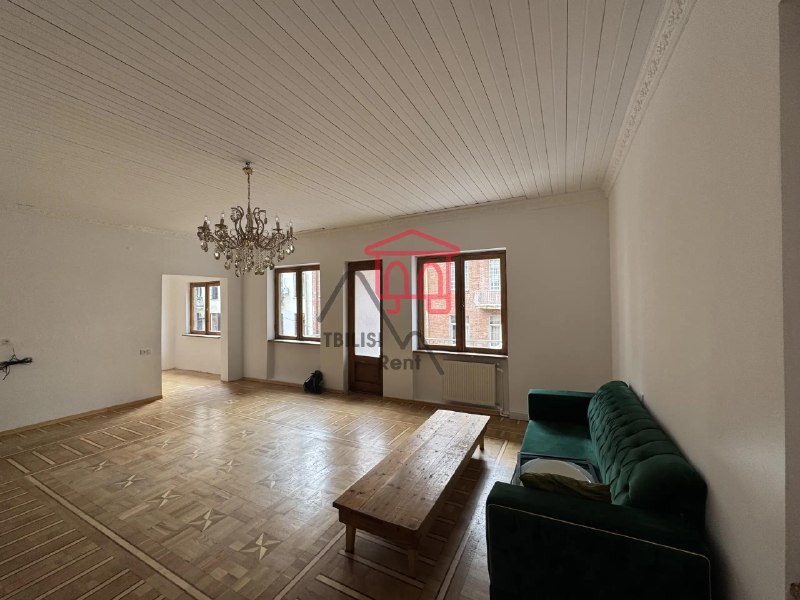 Apartment, 3 bedrooms · Vake — photo 1