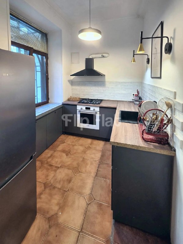 Apartment, 2 bedrooms · Mtatsminda — photo 1