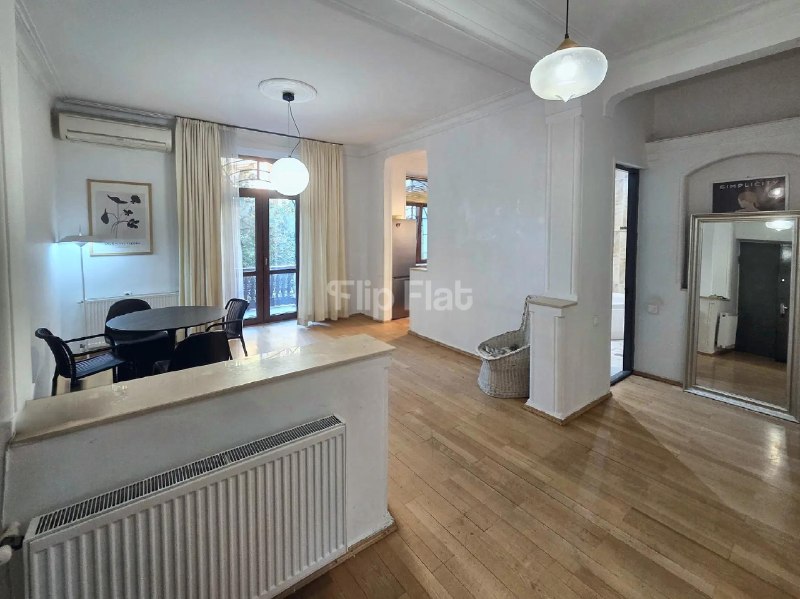 Apartment, 2 bedrooms · Mtatsminda — photo 3