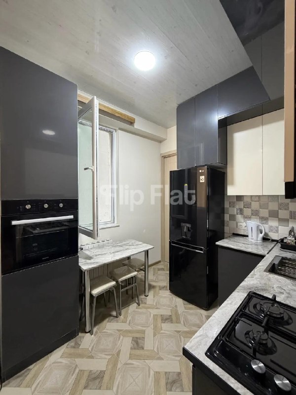 Apartment, 3 bedrooms · Didube — photo 1