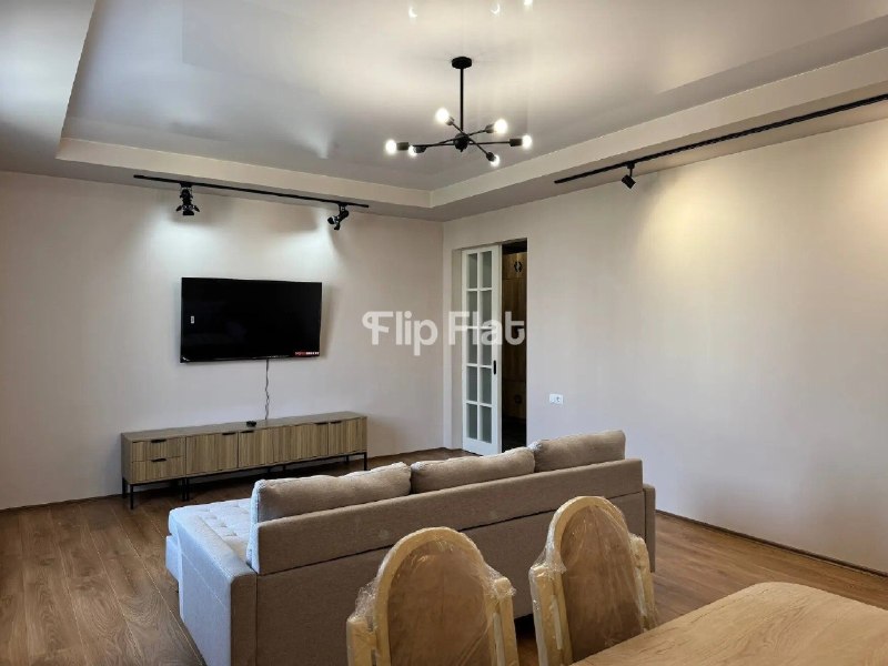 Apartment, 3 bedrooms · Saburtalo — photo 1