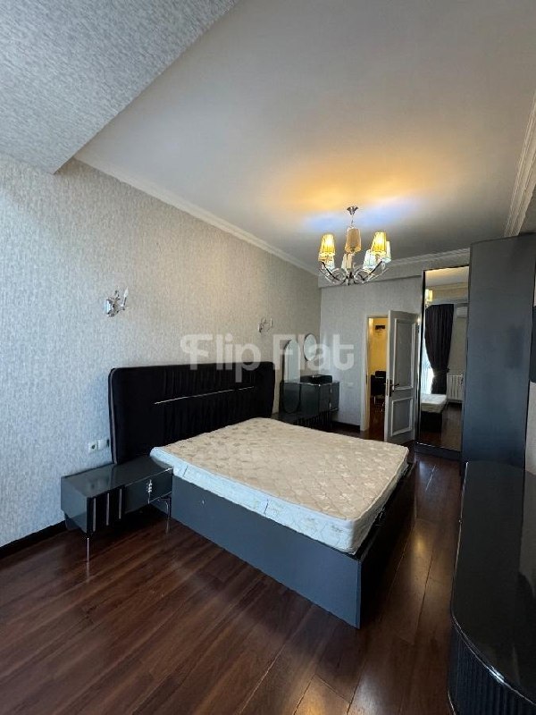 Apartment, 3 bedrooms · Vake — photo 5