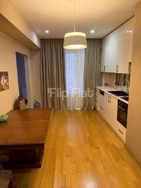 Apartment, 4 bedrooms · Saburtalo — photo 2