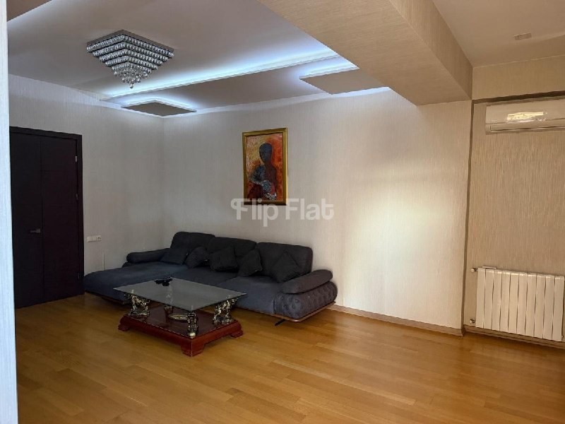 Apartment, 4 bedrooms · Saburtalo — photo 3
