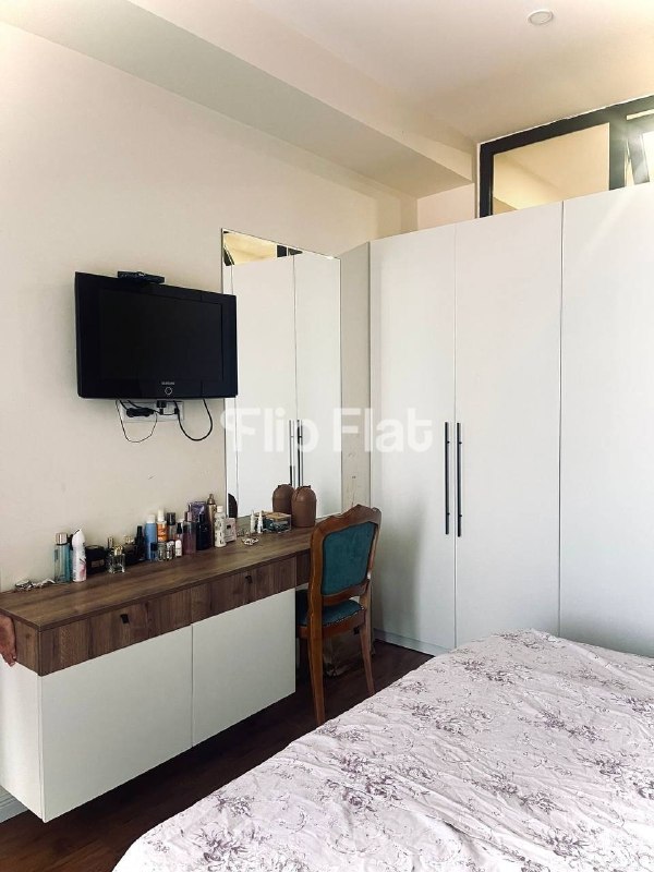 Apartment, 2 bedrooms · Vake — photo 4