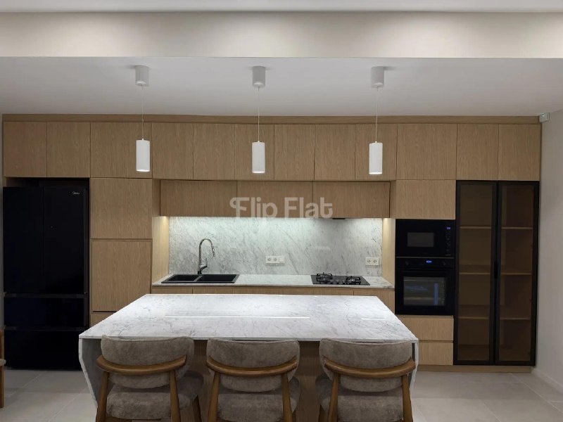 Apartment, 3 bedrooms · Krtsanisi — photo 1