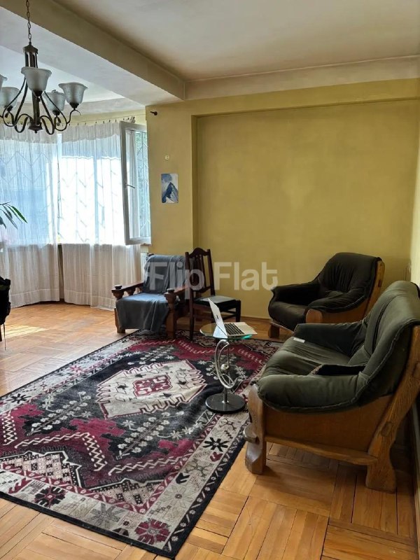 ბინა, 2 საძინებელი · ვაკე — ფოტო 4