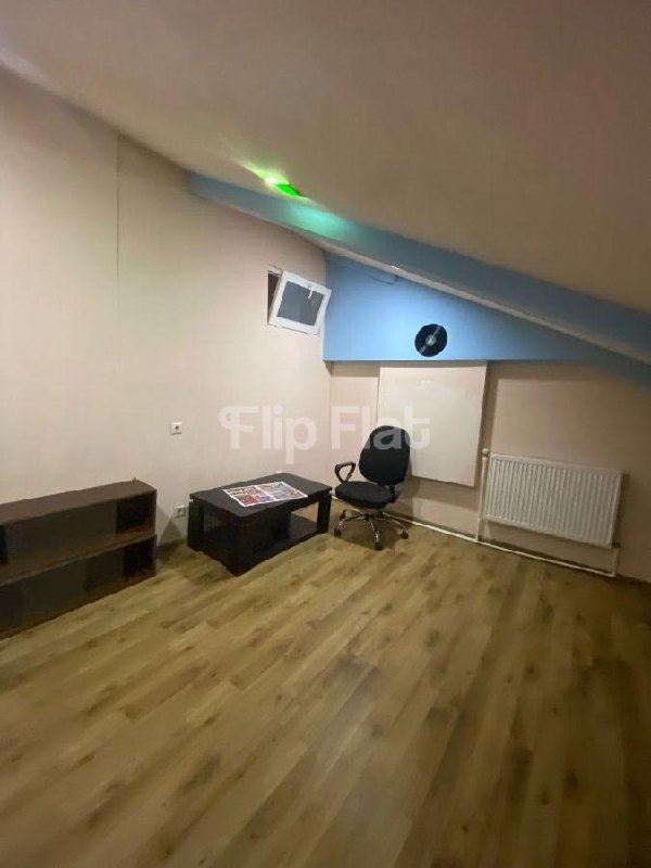 Apartment, 3 bedrooms · Sololaki — photo 1