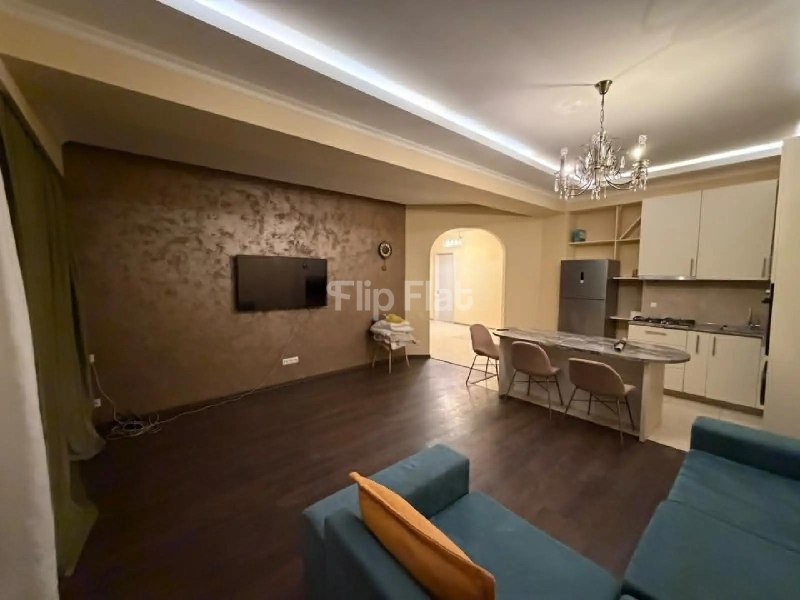 Apartment, 3 bedrooms · Saburtalo — photo 2