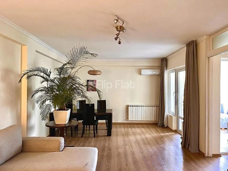 Apartment, 2 bedrooms · Vake — photo 3