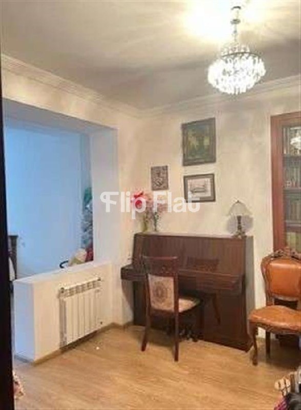 Apartment, 4 bedrooms · Saburtalo — photo 4
