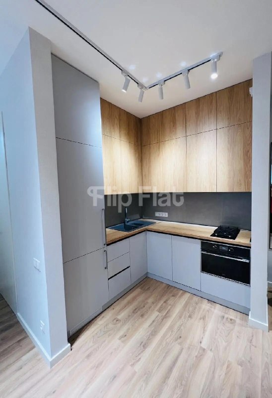 Apartment, 2 bedrooms · Vake — photo 1