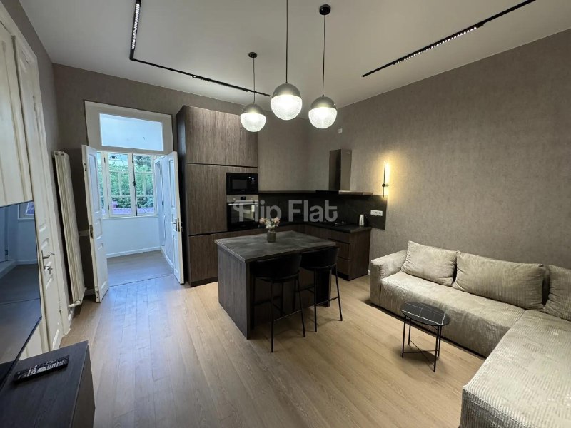 Apartment, 2 bedrooms · Mtatsminda — photo 2