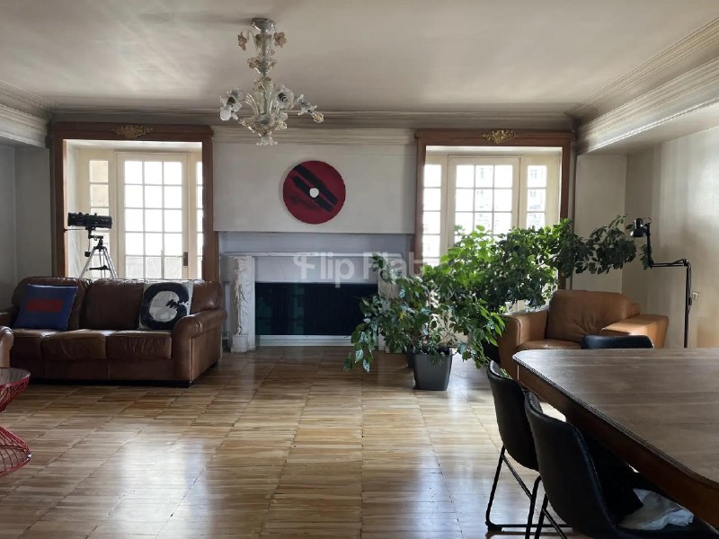 Apartment, 2 bedrooms · Vake — photo 4