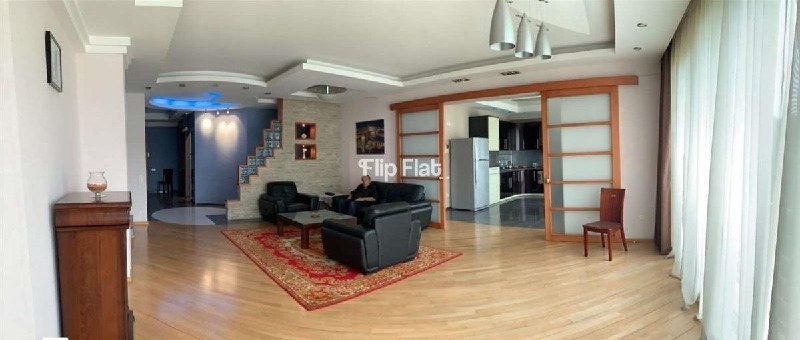 Apartment, 2 bedrooms · Vake — photo 2