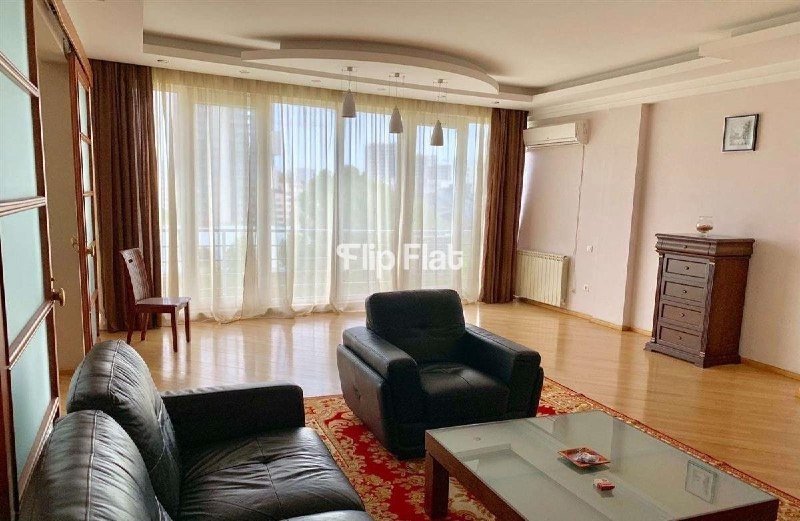 Apartment, 2 bedrooms · Vake — photo 3