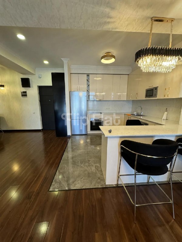 Apartment, 2 bedrooms · Vake — photo 3