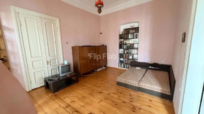 Apartment, 3 bedrooms · Sololaki — photo 5