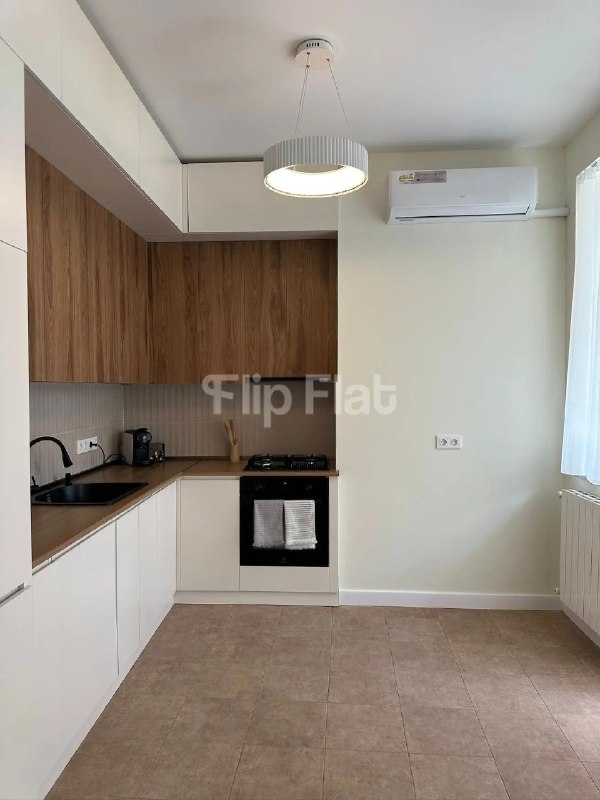 Apartment, 2 bedrooms · Saburtalo — photo 1