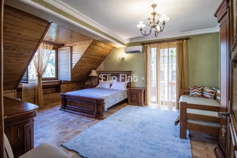 Apartment, 3 bedrooms · Sololaki — photo 3