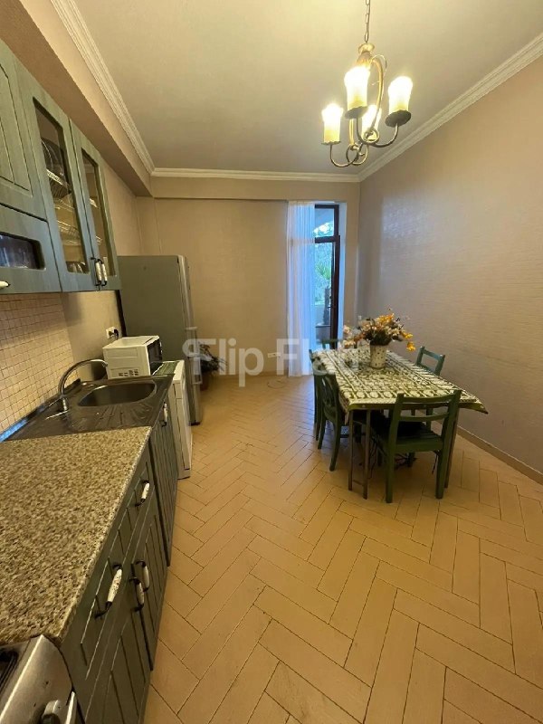 Apartment, 2 bedrooms · Mtatsminda — photo 1