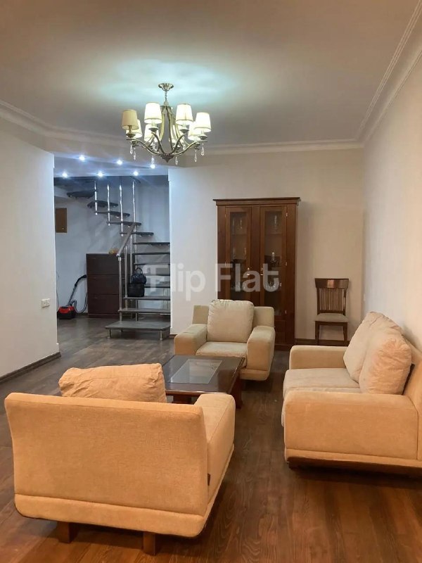 Apartment, 3 bedrooms · Vake — photo 4