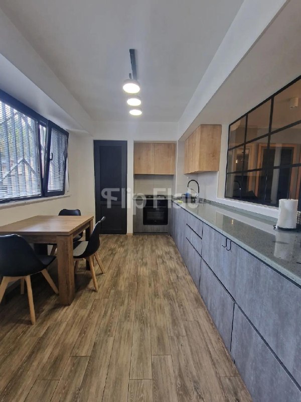 Apartment, 2 bedrooms · Saburtalo — photo 2