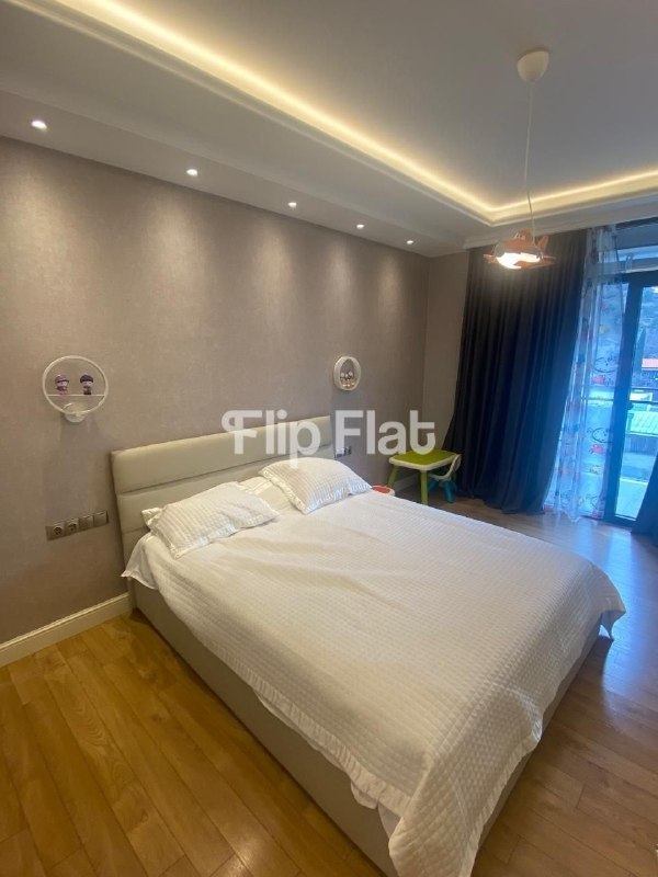 Apartment, 2 bedrooms · Vake — photo 4
