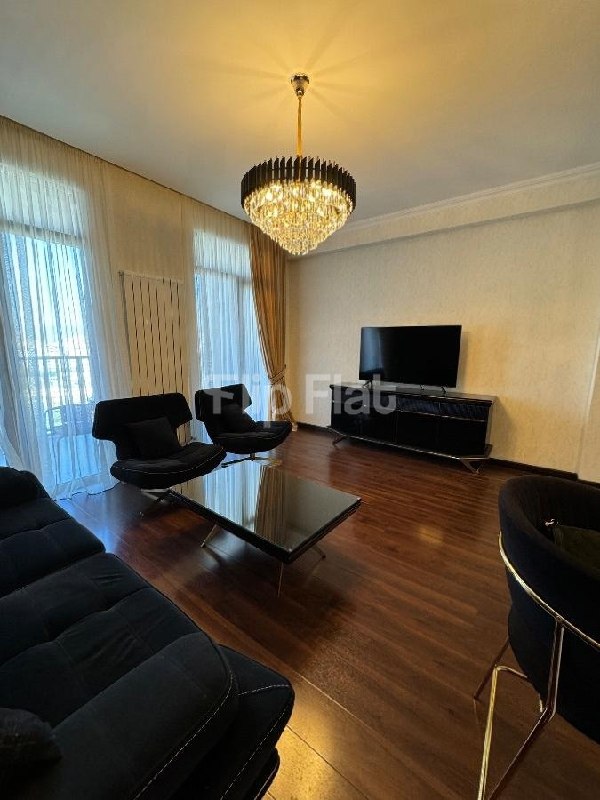 Apartment, 3 bedrooms · Vake — photo 2
