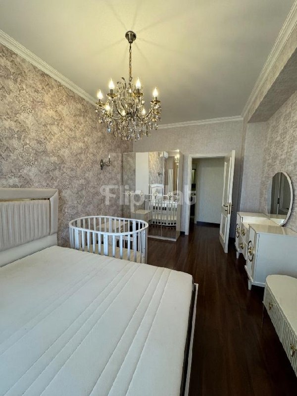 Apartment, 3 bedrooms · Vake — photo 5