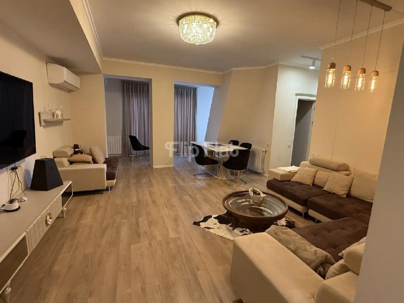 Apartment, 3 bedrooms · Saburtalo — photo 2