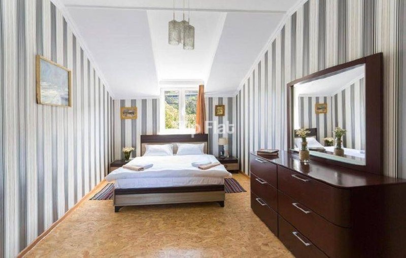 Apartment, 3 bedrooms · Sololaki — photo 5