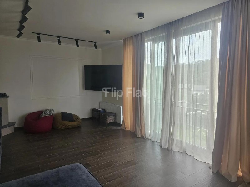 House, 5 bedrooms · Kojori — photo 4
