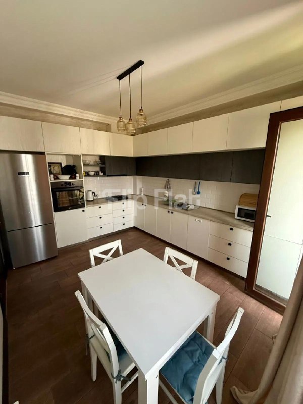 House, 3 bedrooms · Saburtalo — photo 1