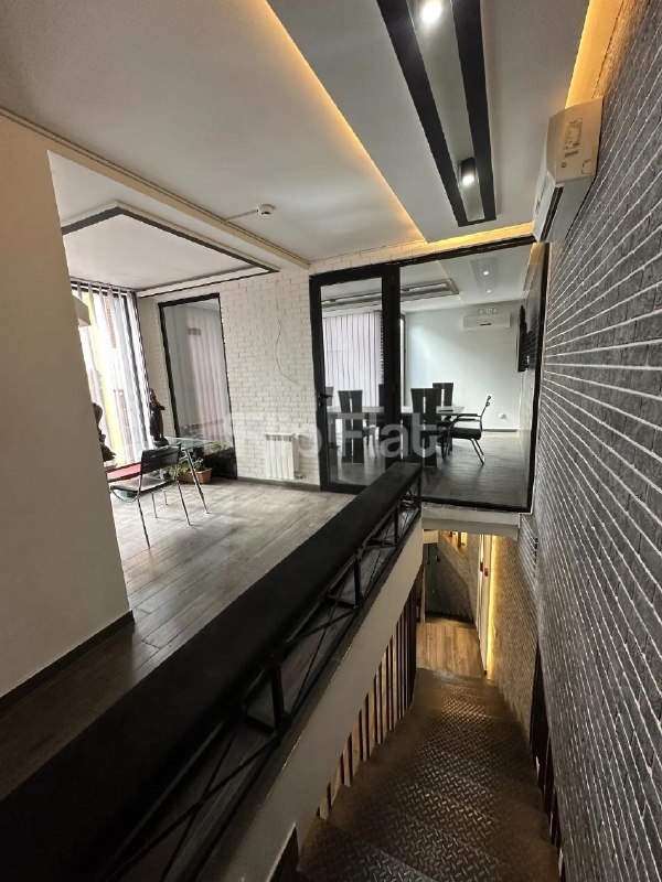 Apartment, 7 bedrooms · Dighomi — photo 3