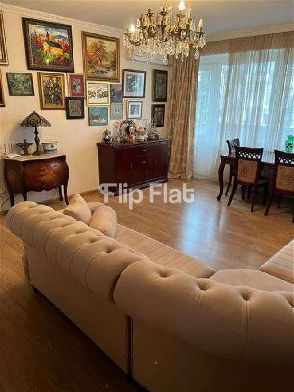 Apartment, 4 bedrooms · Saburtalo — photo 2