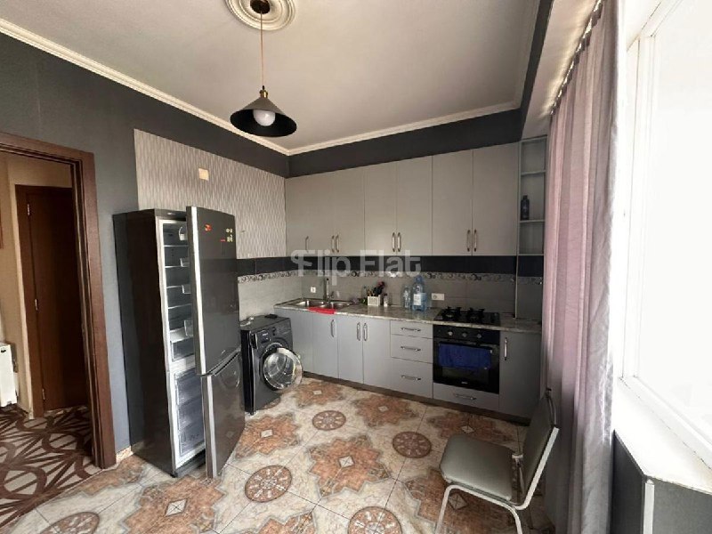 Apartment, 3 bedrooms · Saburtalo — photo 1