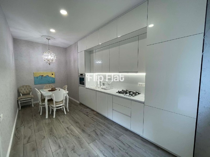 Apartment, 2 bedrooms · Saburtalo — photo 1