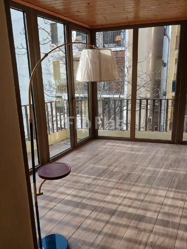 Apartment, 4 bedrooms · Vake — photo 3