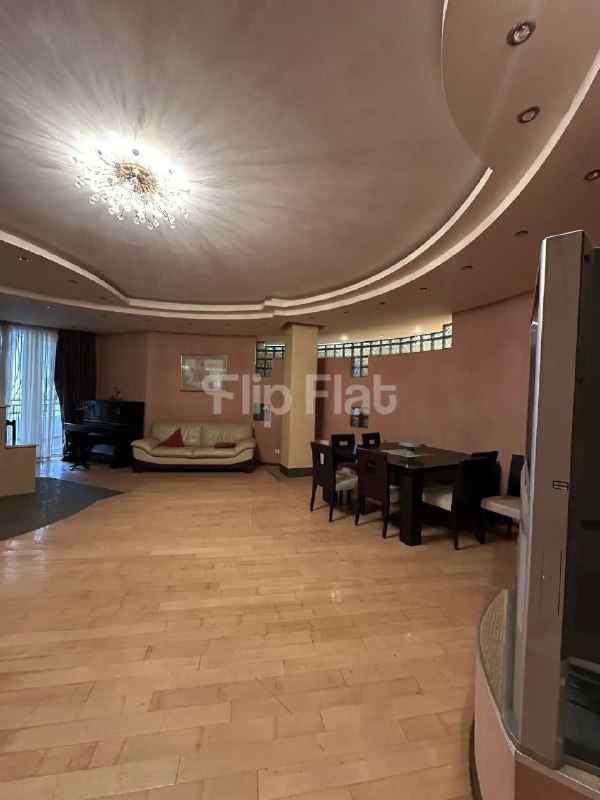 ბინა, 3 საძინებელი · ვაკე — ფოტო 4