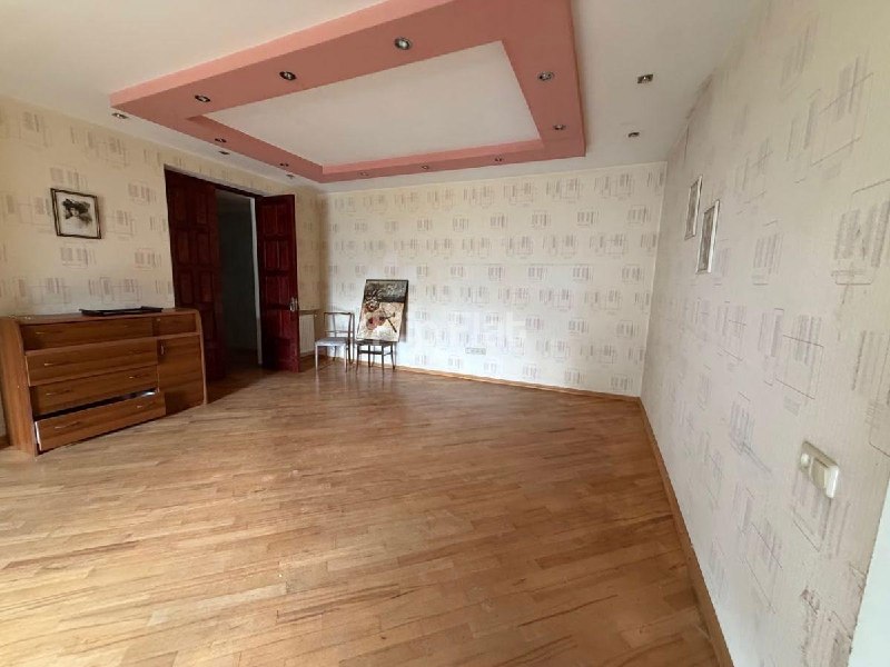 Apartment, 3 bedrooms · Saburtalo — photo 3