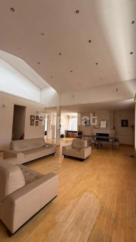 Apartment, 4 bedrooms · Vake — photo 5