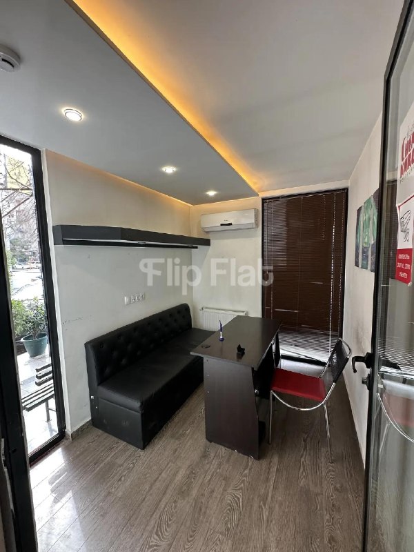 Apartment, 7 bedrooms · Dighomi — photo 2