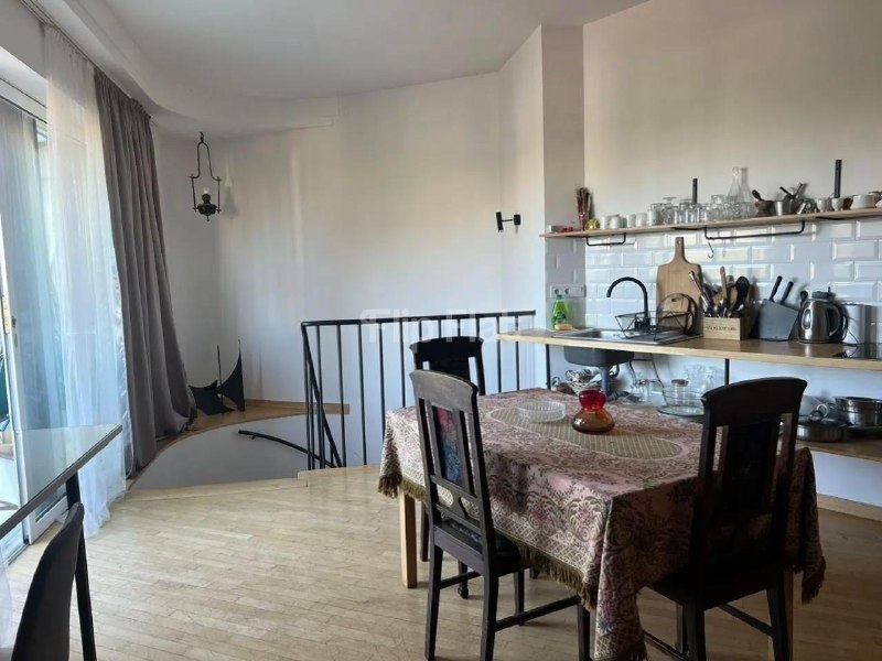 Apartment, 2 bedrooms · Mtatsminda — photo 1