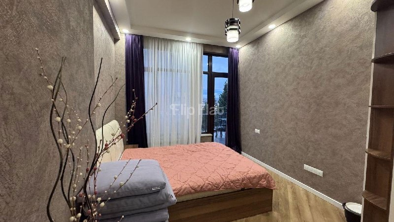 Apartment, 3 bedrooms · Vake — photo 4